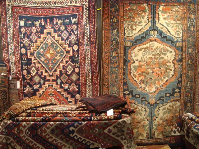 Lori Frandino Antique Rugs